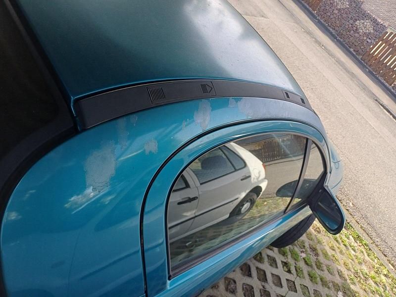 Gebraucht Opel Tigra 90 PS (66 kW) 1995 Grün Coupé