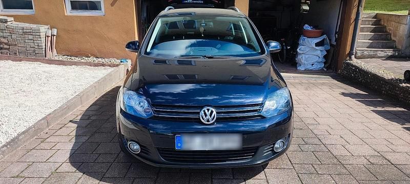 Schwarz Gebraucht 2010 VW Golf Plus Cross Van / Kleinbus | 5.000 € (Guter Preis) - Bild 1/4