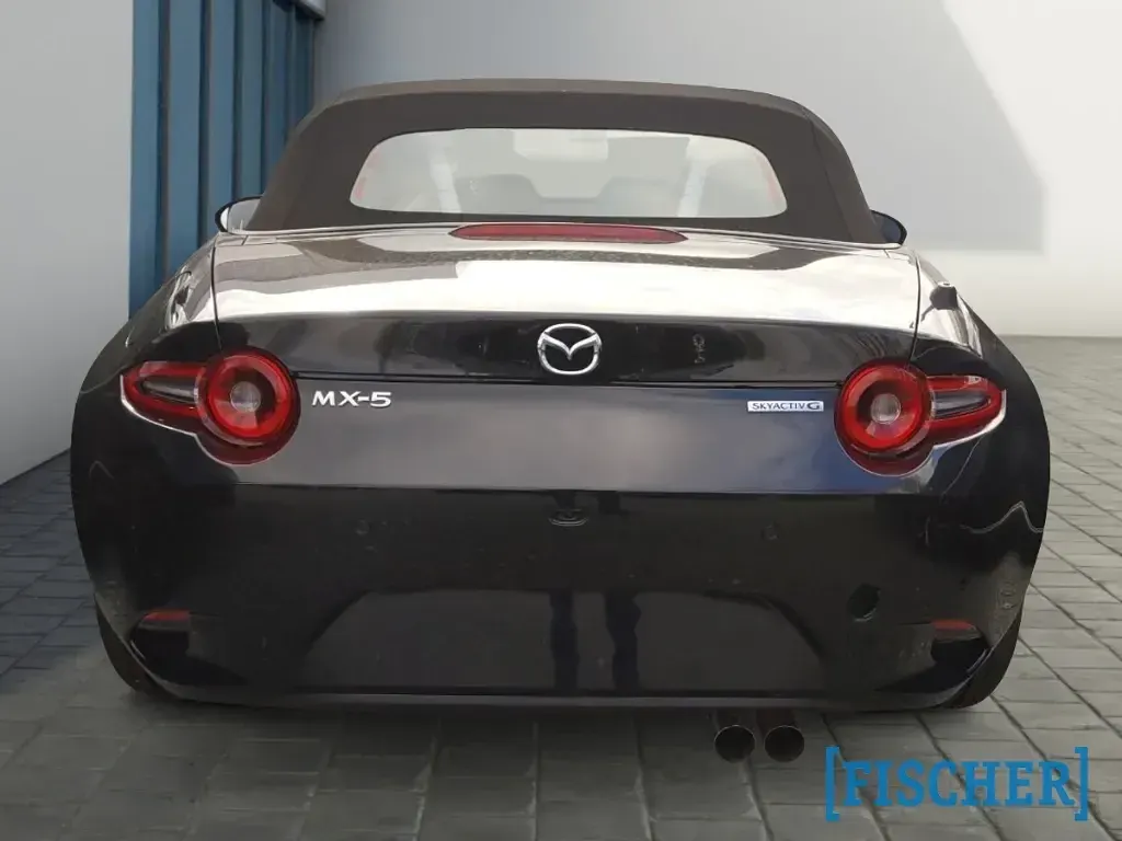 Nowe Mazda MX5 Exclusive 132 KM (97 kW) 2026 Czarny Kabriolet