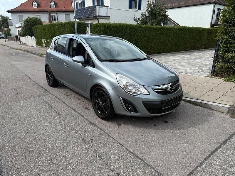 Silber Gebraucht 2012 Opel Corsa Kleinwagen | 1.850 € (Guter Preis) - Bild 1/4
