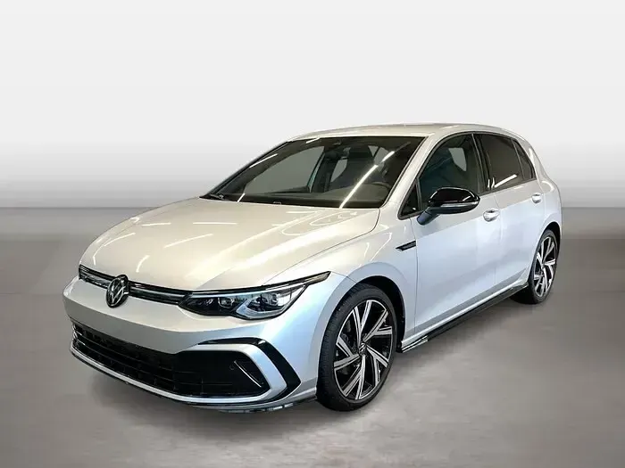 Gebraucht VW Golf VIII R-line 150 PS (110 kW) 2024 Limousine