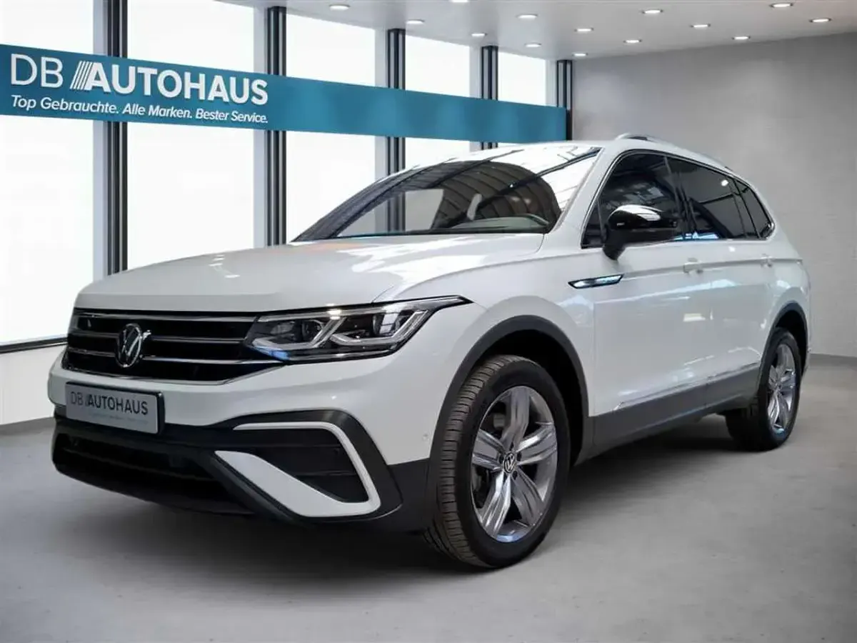 Gebraucht VW Tiguan Allspace Move 200 PS (147 kW) 2024 SUV