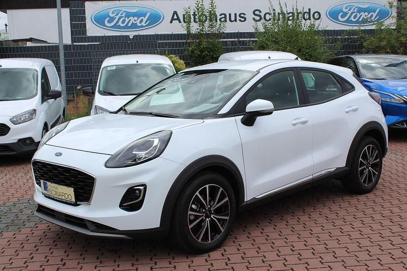 Frostweiß Gebraucht 2024 Ford Puma Titanium SUV | 20.980 € (Superpreis) - Bild 1/4