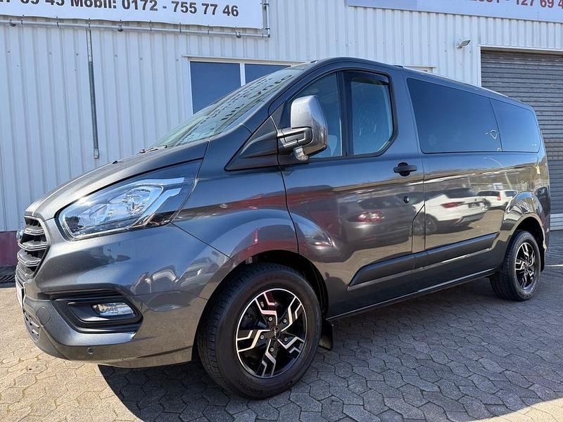 Gebraucht Ford Transit Custom 131 PS (96 kW) 2018 Grau Van / Kleinbus