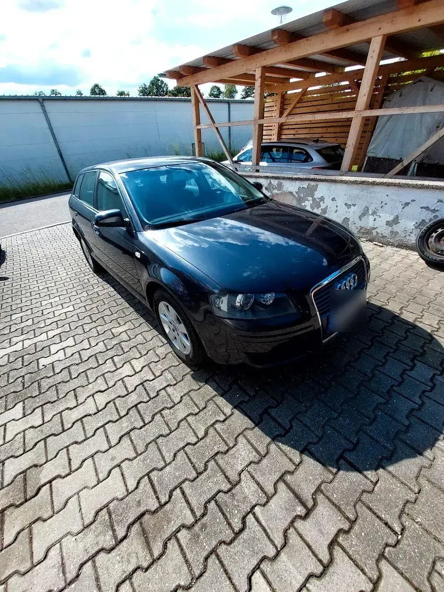 Gebraucht Audi A3 Ambiente 140 PS (102 kW) 2008 Schwarz Kleinwagen