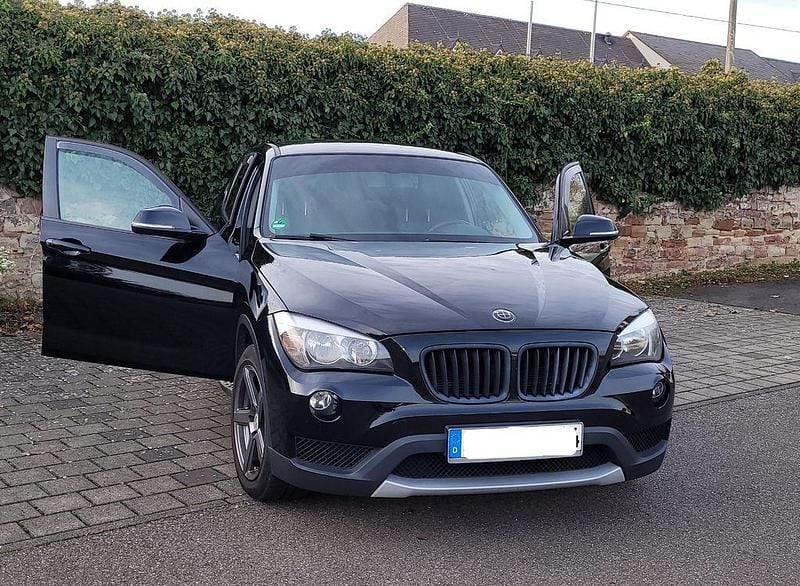 Gebraucht BMW X1 116 PS (85 kW) 2013 Schwarz SUV