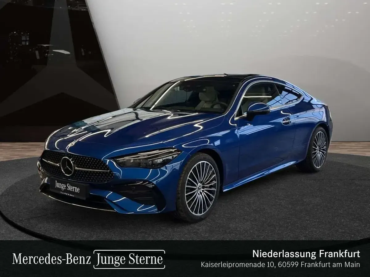 Gebraucht Mercedes CLE450 AMG 381 PS (280 kW) 2024 Blau Coupé