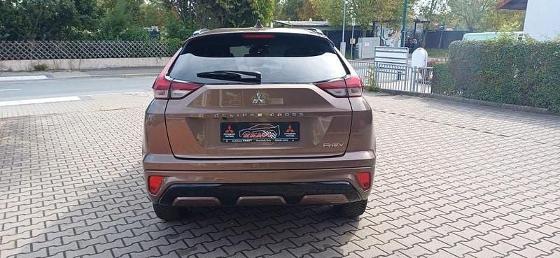 Gebraucht Mitsubishi Eclipse Cross Plus 98 PS (72 kW) 2024 Braun SUV