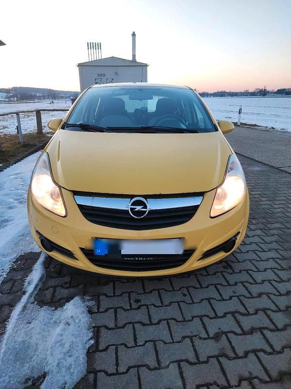 Gelb Gebraucht 2009 Opel Corsa Kleinwagen | 3.000 € (Teuer) - Bild 1/4