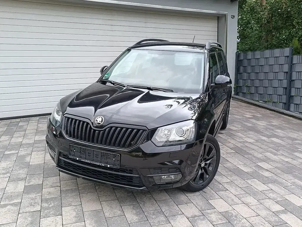 Gebraucht Skoda Yeti Monte Carlo 125 PS (91 kW) 2015 Schwarz SUV