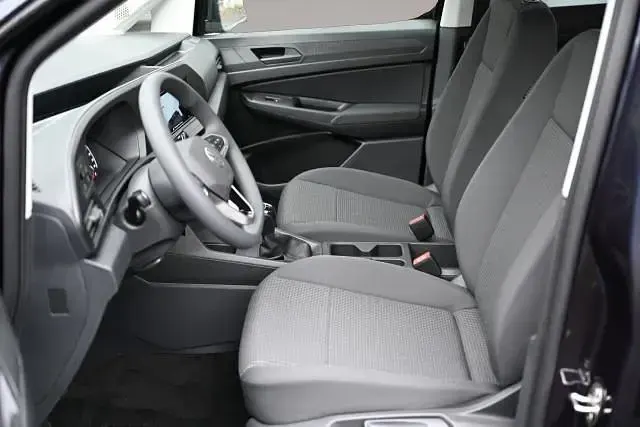Neu VW Caddy Maxi Style 122 PS (89 kW) 2026 Manufacturer Van / Kleinbus