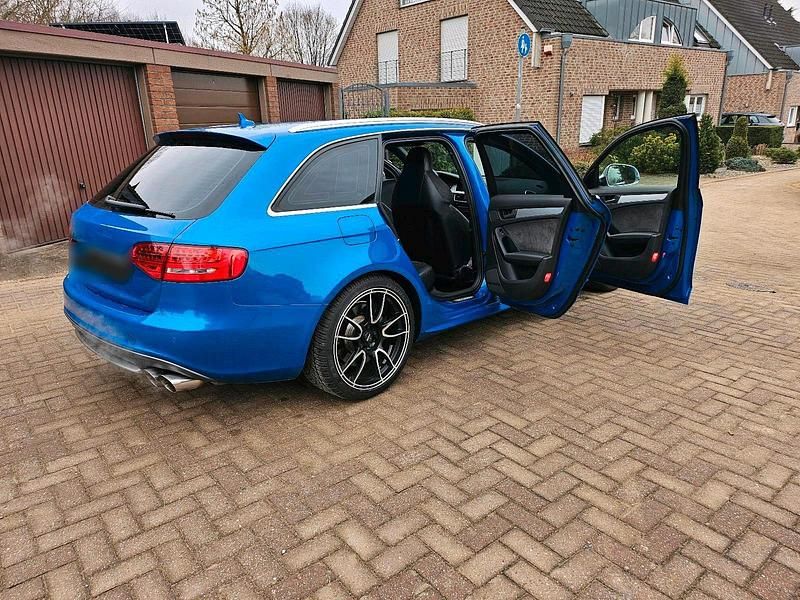 Gebraucht Audi S4 Ambiente 333 PS (244 kW) 2009 Blau Kombi