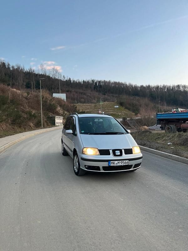 Gebraucht Seat Alhambra 119 PS (87 kW) 2004 Silber Van / Kleinbus