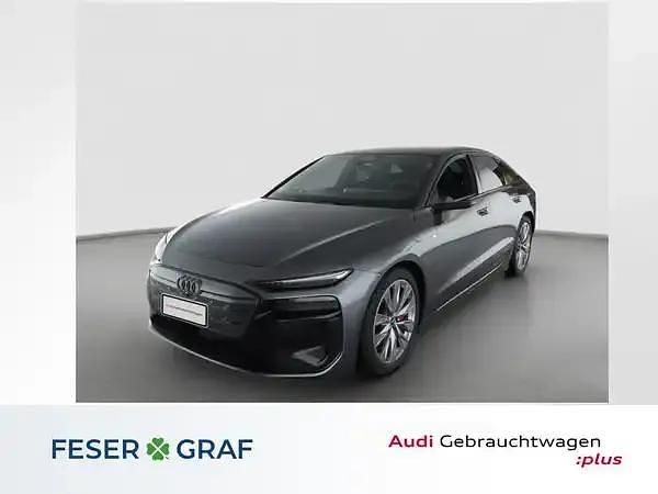 Daytonagrau perleffekt Gebraucht 2025 Audi e-tron Ambiente SUV | 79.890 € - Bild 1/4