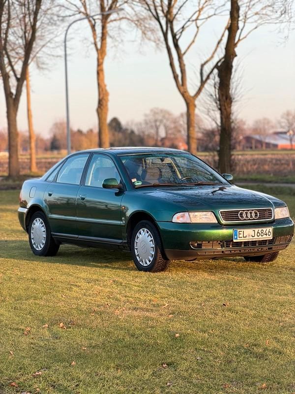 Gebraucht Audi A4 105 PS (77 kW) 1998 Grün Limousine