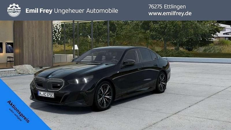 Black sapphire metallic Gebraucht 2025 BMW i5 Sport Line Limousine | 91.990 € - Bild 1/2