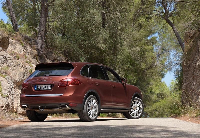 Braun Gebraucht 2012 Porsche Cayenne S SUV | 23.900 € (Superpreis) - Bild 1/4