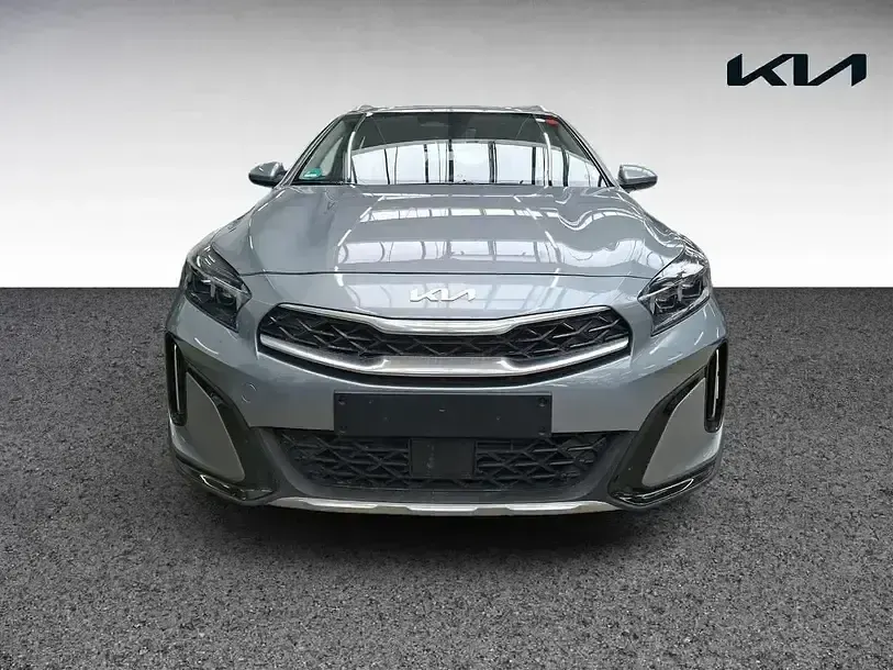 Gebraucht Kia XCeed Vision 140 PS (102 kW) 2025 Silber SUV
