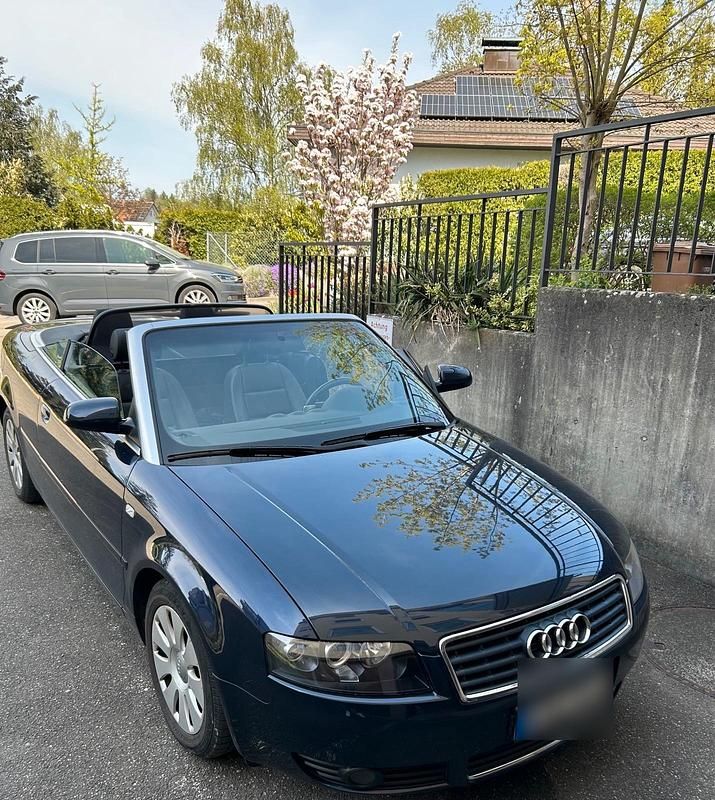 Blau Gebraucht 2006 Audi A4 Cabriolet Cabrio | 3.900 € (Superpreis) - Bild 1/4