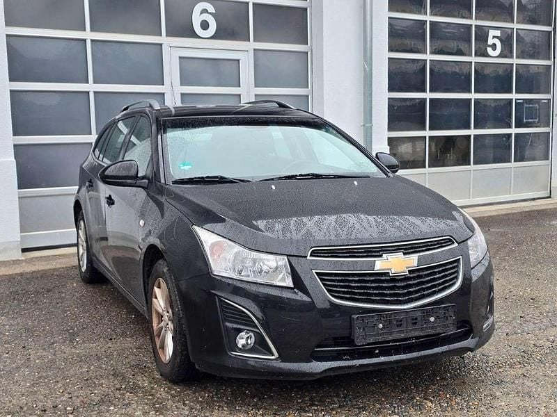 Gebraucht Chevrolet Cruze LT 124 PS (91 kW) 2013 Schwarz Kombi