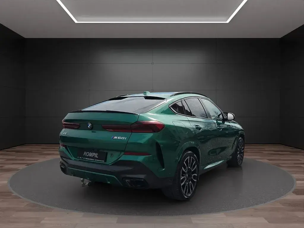 Gebraucht BMW X6 M Sport 530 PS (389 kW) 2024 Grün SUV