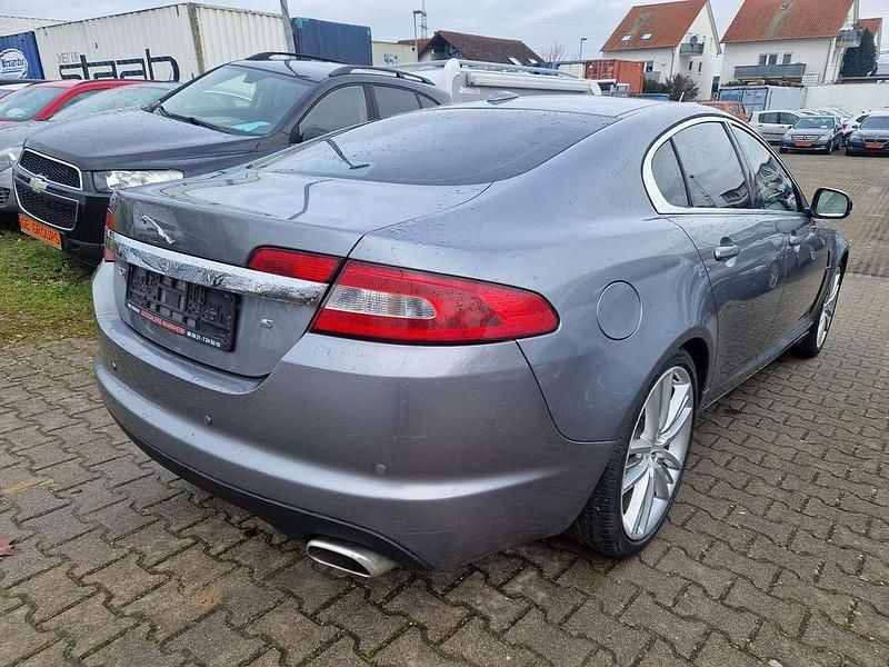 Gebraucht Jaguar XF Luxury 241 PS (177 kW) 2010 Grau Limousine