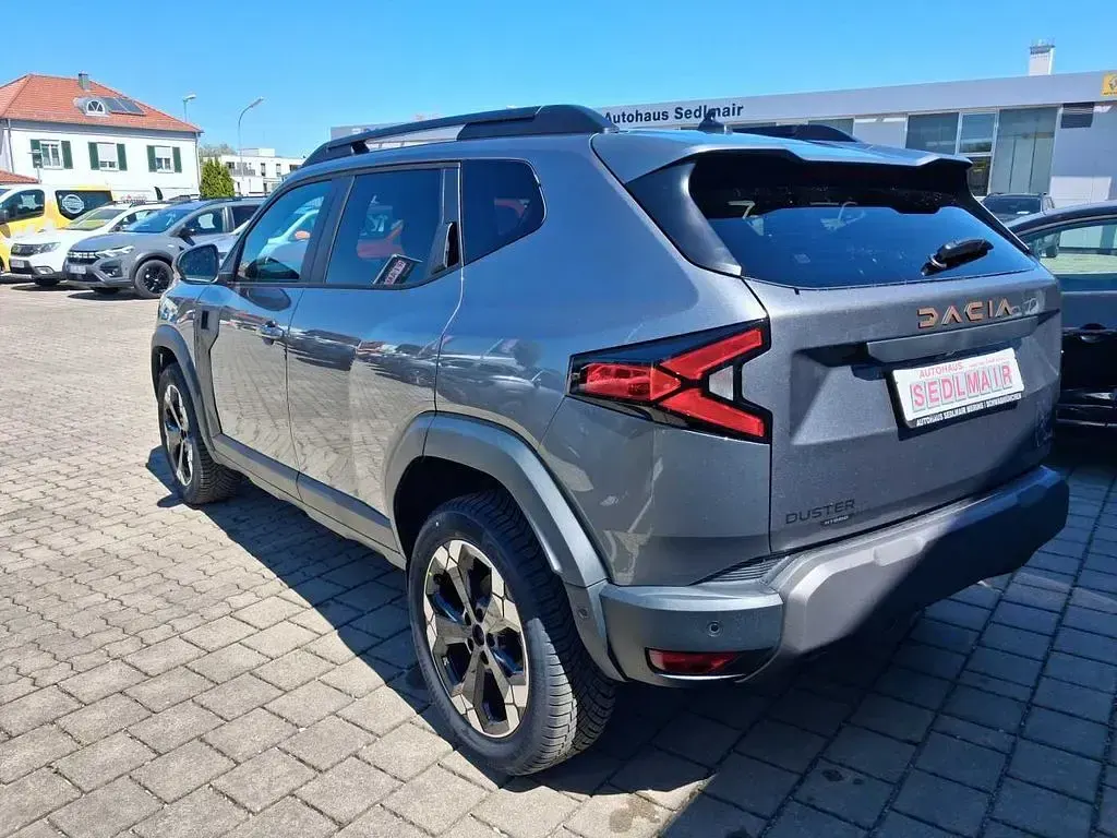 Nowe Dacia Duster Extreme 154 KM (113 kW) 2026 Szary SUV