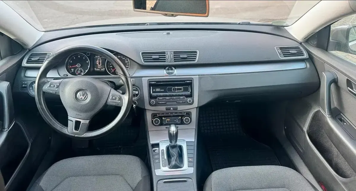 Gebraucht VW Passat 160 PS (117 kW) 2011 Kombi