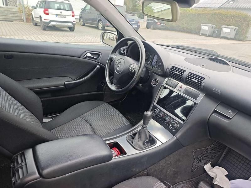 Gebraucht Mercedes C180 143 PS (105 kW) 2005 Coupé