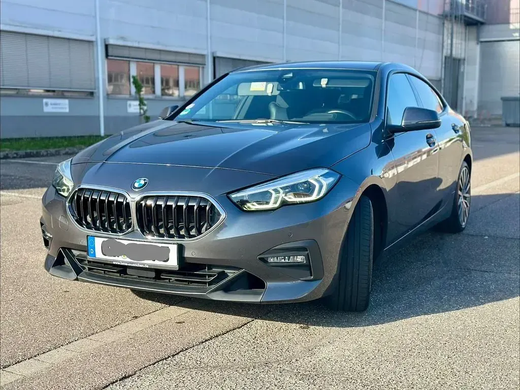 Gebraucht BMW 220 Sport Line 178 PS (130 kW) 2021 Grau Coupé