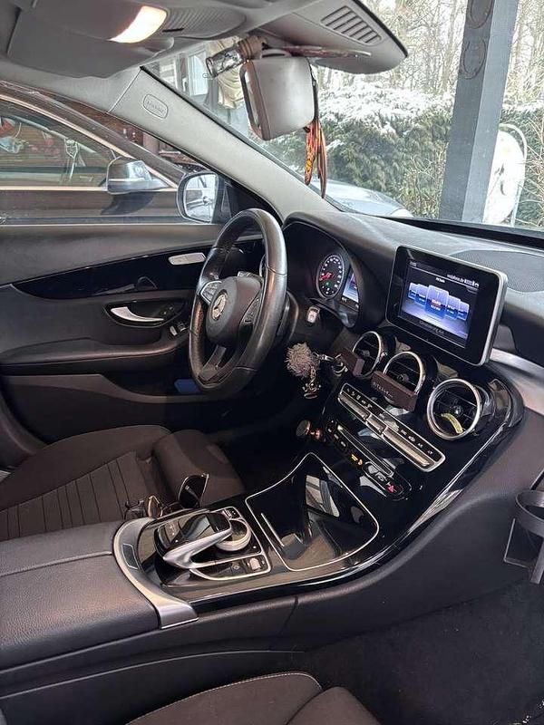 Gebraucht Mercedes C220 170 PS (125 kW) 2017 Grau Kombi