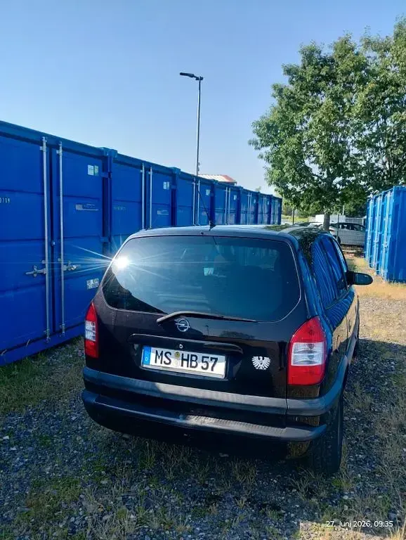 Gebraucht Opel Zafira Elegance 125 PS (91 kW) 2003 Schwarz Van / Kleinbus