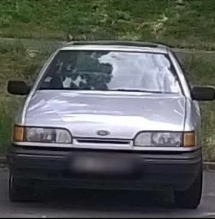 Gebraucht Ford Scorpio 125 PS (91 kW) 1989 Silber Limousine