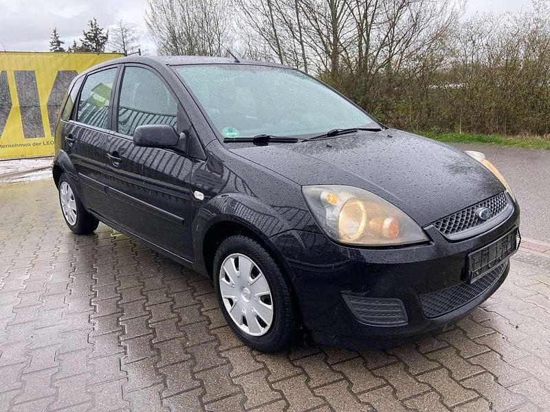 Gebraucht Ford Fiesta Style 69 PS (50 kW) 2007 Pantherschwarz metallic Kleinwagen