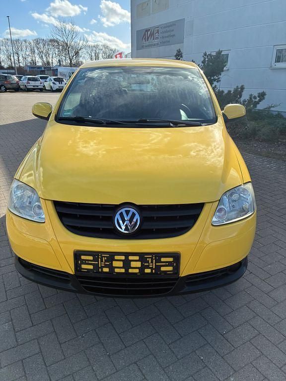 Usata VW Fox 54 CV (39 kW) 2006 Giallo Utilitaria