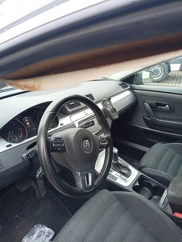 Gebraucht VW Passat 170 PS (125 kW) 2009 Grau Coupé