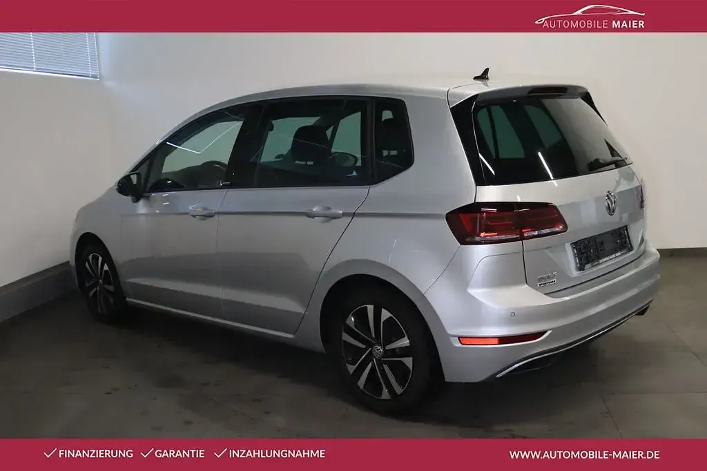Gebraucht VW Golf VII United 150 PS (110 kW) 2020 Silber Van / Kleinbus