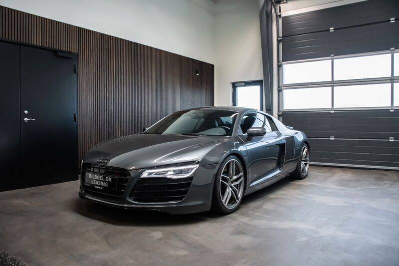 Grau Gebraucht 2015 Audi R8 Coupé Sport Coupé | 80.000 € - Bild 1/4