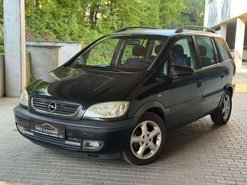 Schwarz Gebraucht 2002 Opel Zafira Basis Van / Kleinbus | 900 € (Fairer Preis) - Bild 1/4