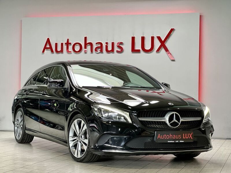 Schwarz Gebraucht 2017 Mercedes CLA200 Shooting Brake Kombi | 17.990 € (Fairer Preis) - Bild 1/4