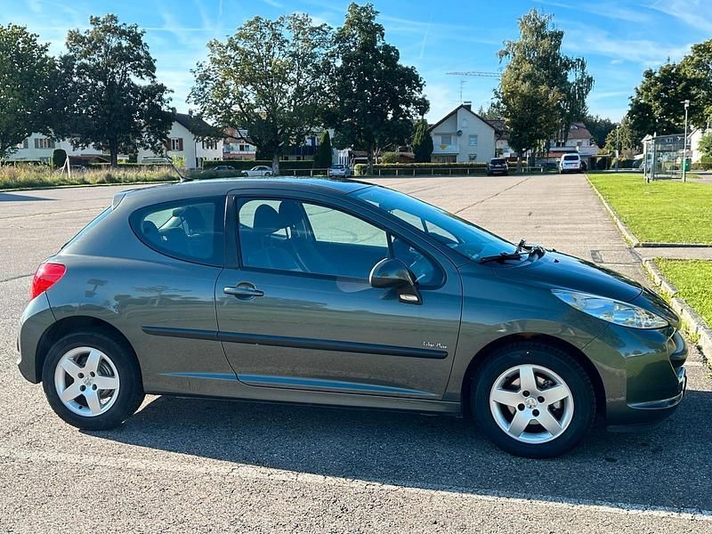 Gebraucht 2009 Peugeot 207 Urban Move Kleinwagen | 1.250 € (Guter Preis) - Bild 1/4