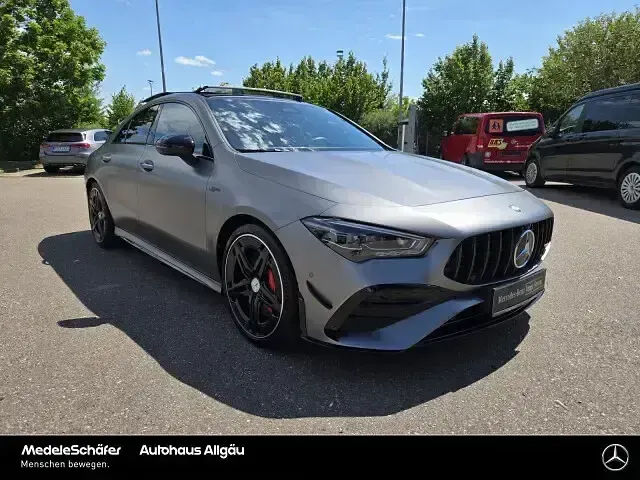 Gebraucht Mercedes CLA35 AMG AMG 306 PS (225 kW) 2025 Manufaktur magno lack manufakt Coupé