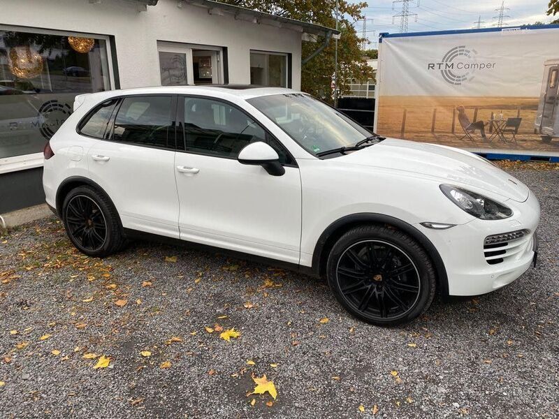 Weiß Gebraucht 2012 Porsche Cayenne SUV | 24.990 € (Teuer) - Bild 1/4