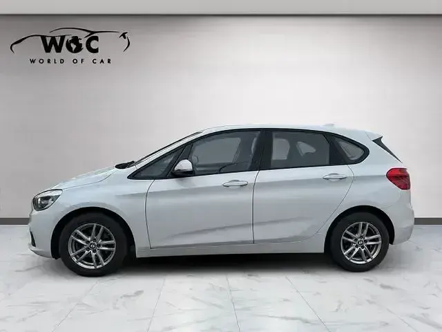 Gebraucht BMW 218 Active Tourer Sport Line 150 PS (110 kW) 2016 Andere Van / Kleinbus