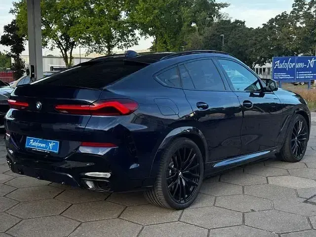 Gebraucht BMW X6 M Sport 265 PS (194 kW) 2020 Blau SUV
