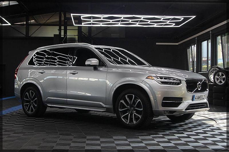 Gebraucht Volvo XC90 Momentum 320 PS (235 kW) 2016 Silber SUV