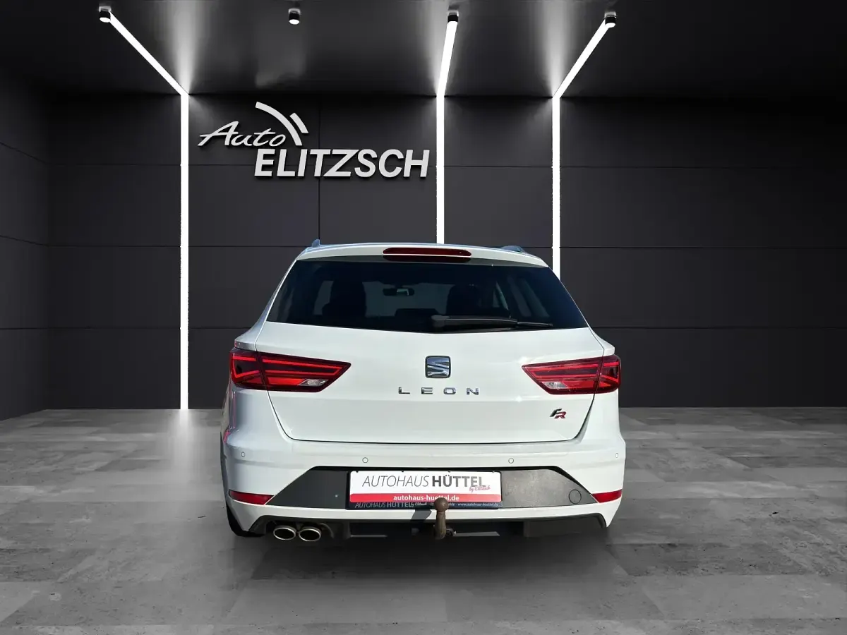Gebraucht Seat Leon ST FR 131 PS (96 kW) 2018 Weiß Kombi