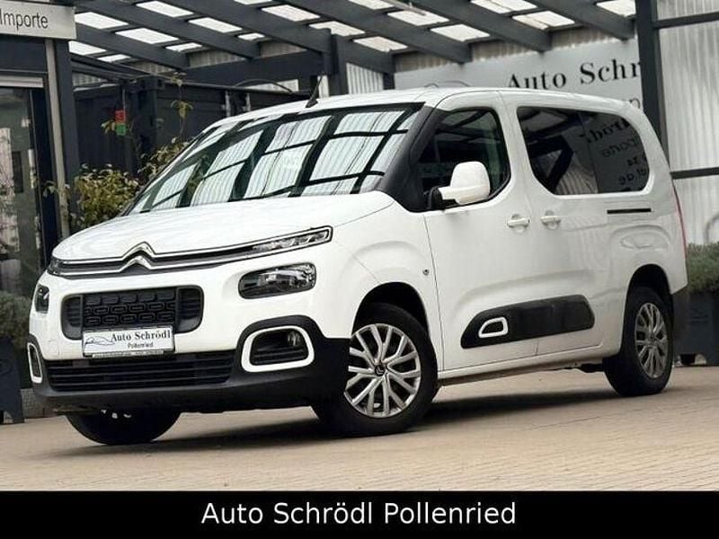 Weiß Gebraucht 2021 Citroën Berlingo Feel Van / Kleinbus | 18.480 € (Fairer Preis) - Bild 1/4