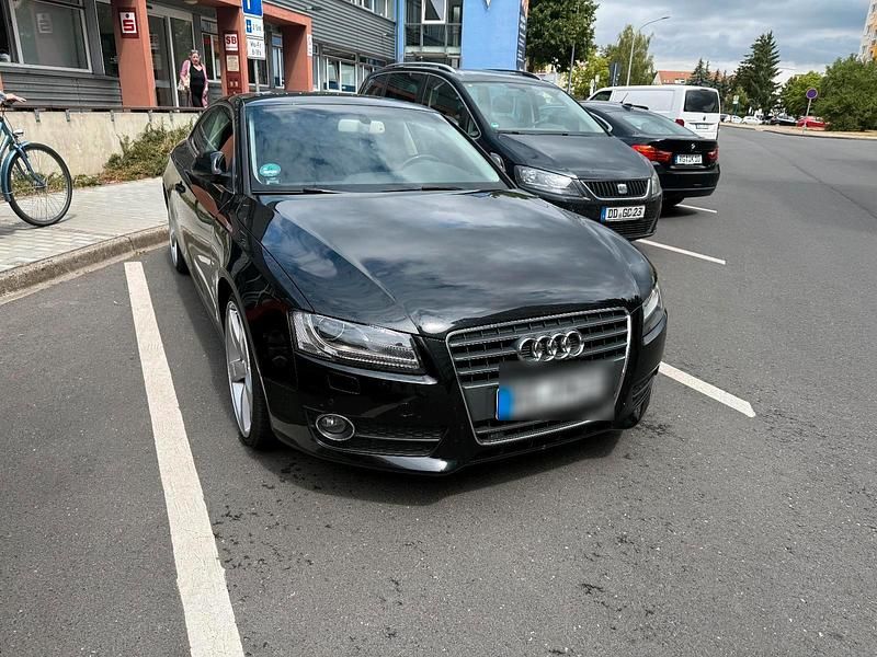 Schwarz Gebraucht 2009 Audi A5 Coupé | 6.999 € (Guter Preis) - Bild 1/4