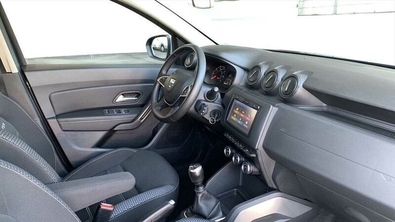 Gebraucht Dacia Duster Prestige 125 PS (91 kW) 2018 Grau / kometengrau / metallic SUV